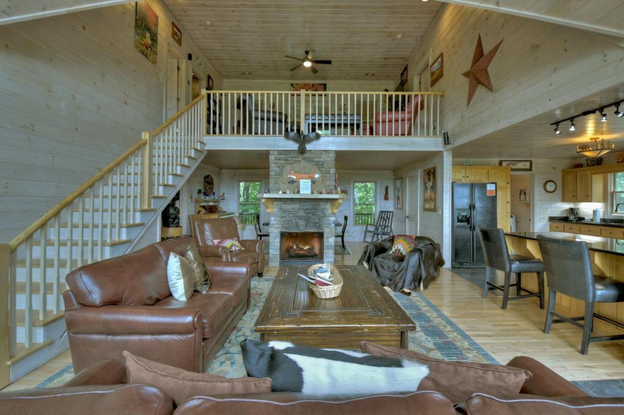 Champagne Chalet - Cuddleup Morganton Exterior foto