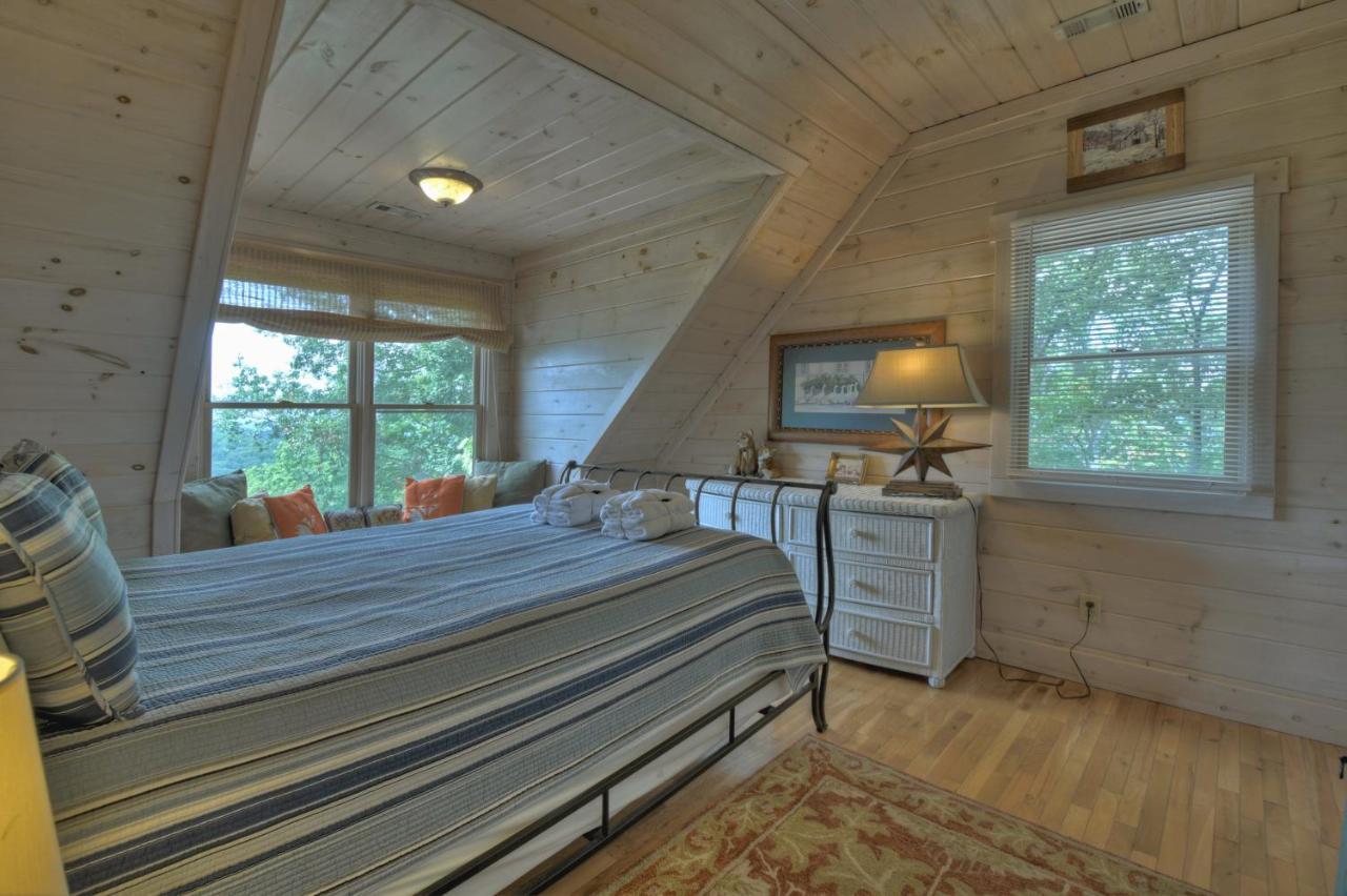 Champagne Chalet - Cuddleup Morganton Exterior foto