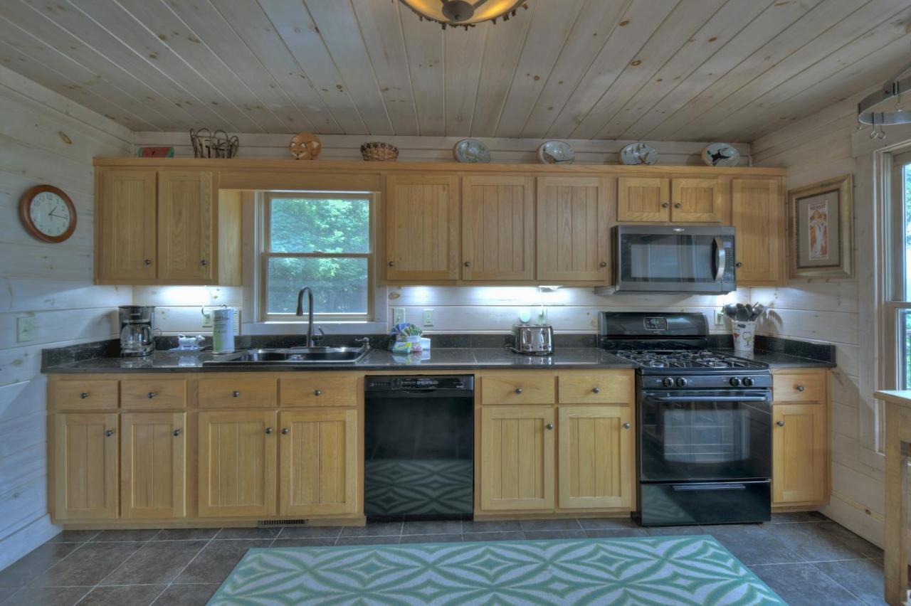 Champagne Chalet - Cuddleup Morganton Exterior foto