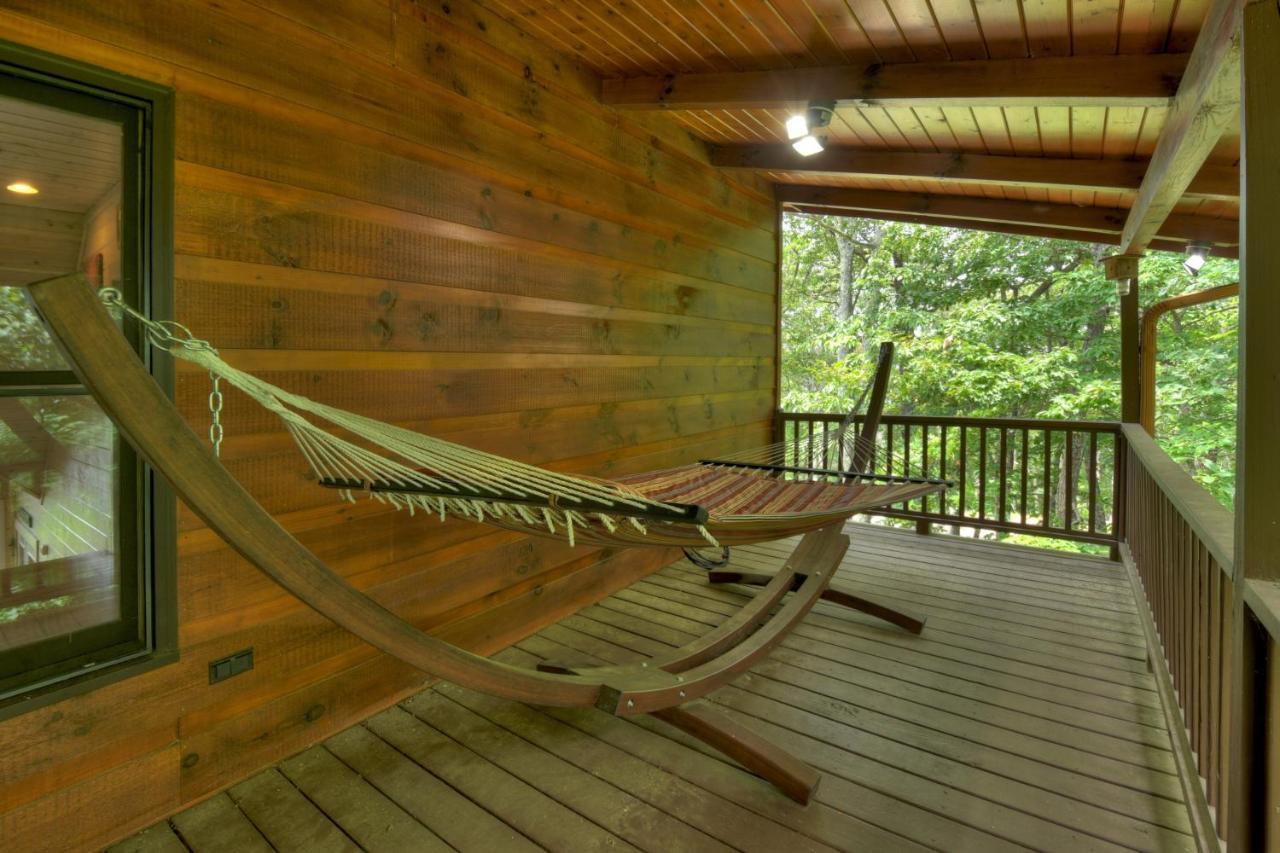 Champagne Chalet - Cuddleup Morganton Exterior foto