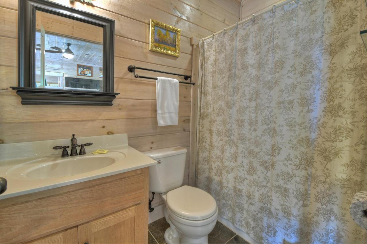 Champagne Chalet - Cuddleup Morganton Exterior foto