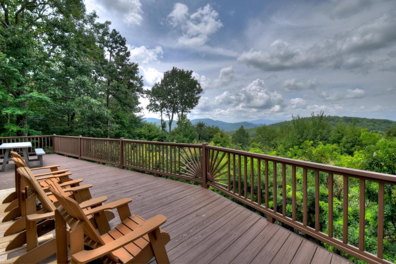 Champagne Chalet - Cuddleup Morganton Exterior foto